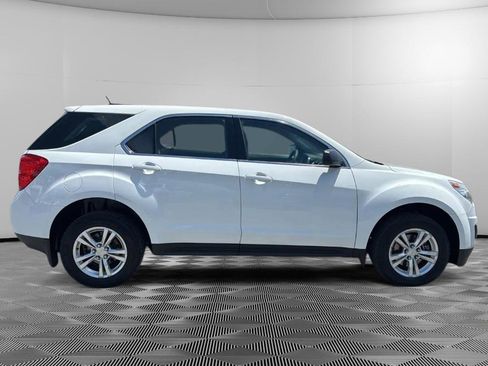 Used 2015 Chevrolet Equinox LS FWD image 6