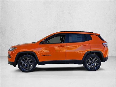 New 2026 Jeep Compass Latitude AWD/4WD image 5
