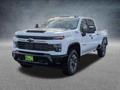 New 2026 Chevrolet Silverado 2500 Custom w/ Custom Value Package image 8