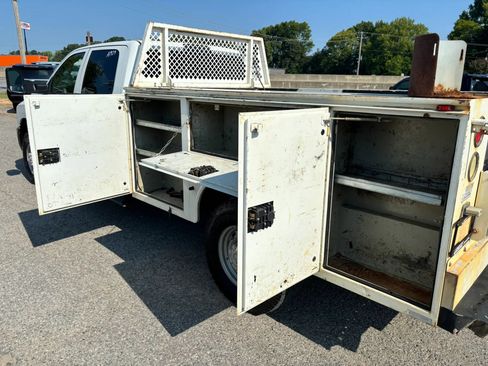 Used 2011 RAM 3500 ST w/ HD Snow Plow Prep Group AWD/4WD image 15