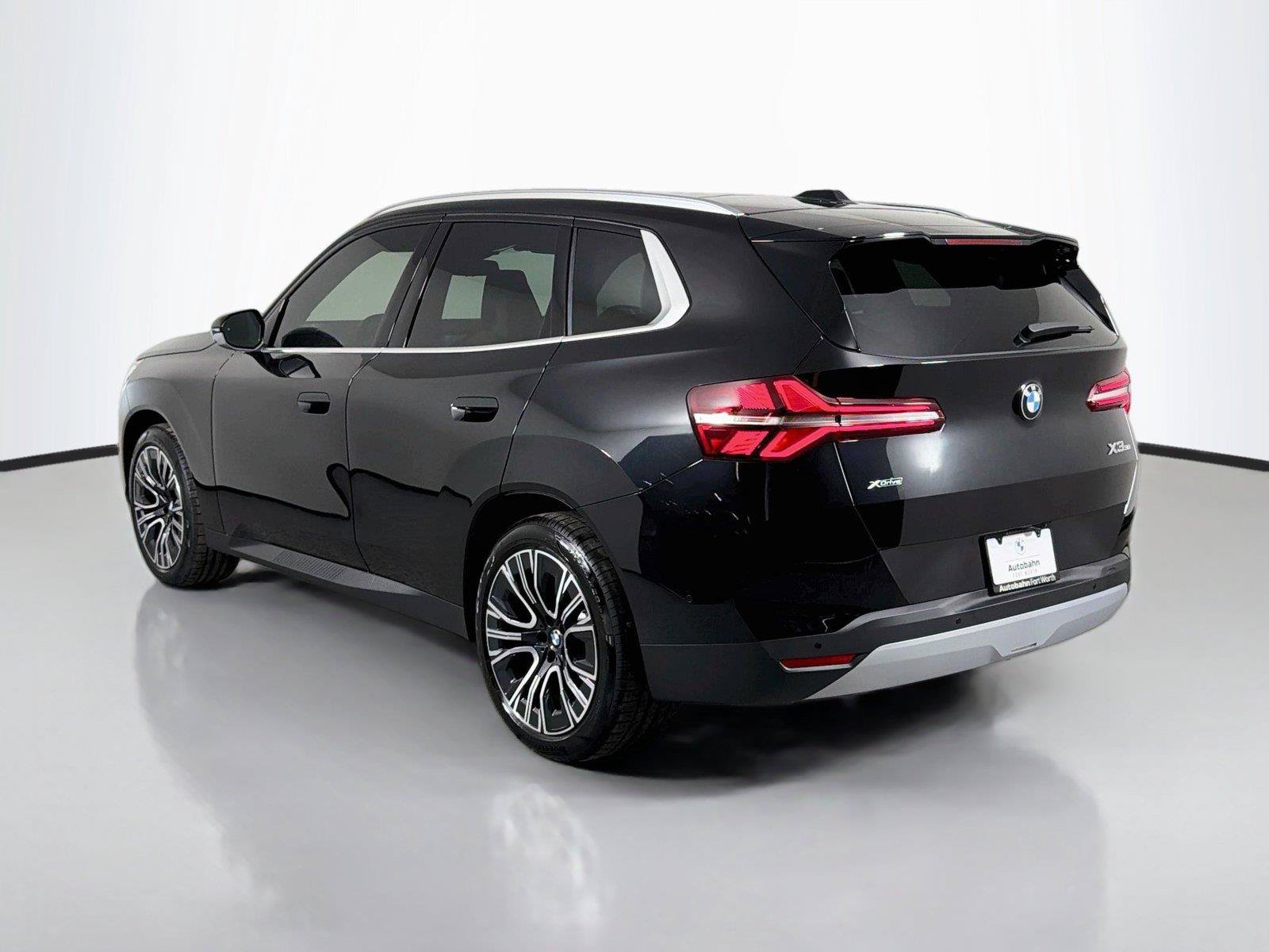 New 2026 BMW X3 xDrive30i w/ Premium Package AWD/4WD image 7