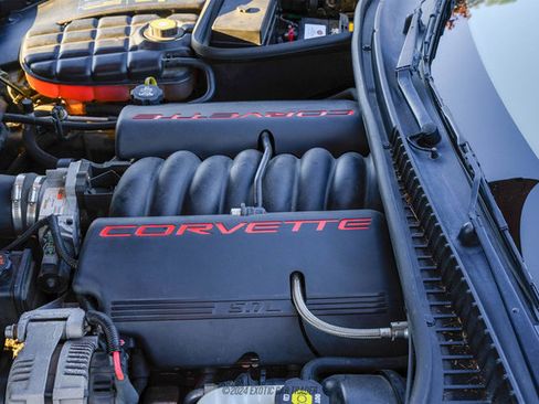 Used 2003 Chevrolet Corvette 50th Anniversary Edition w/ Preferred Equipment Group image 30