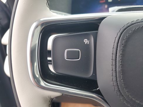 New 2026 Lincoln Navigator Reserve w/ Jet Appearance Package image 17