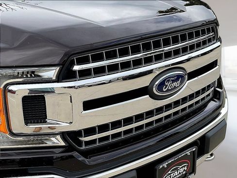Used 2018 Ford F150 XLT w/ Equipment Group 302A Luxury AWD/4WD image 31