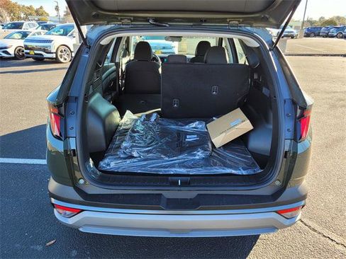 New 2026 Hyundai Tucson SE image 17