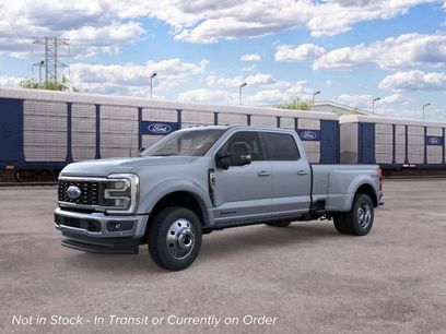 New 2026 Ford F450 Lariat w/ Lariat Ultimate Package