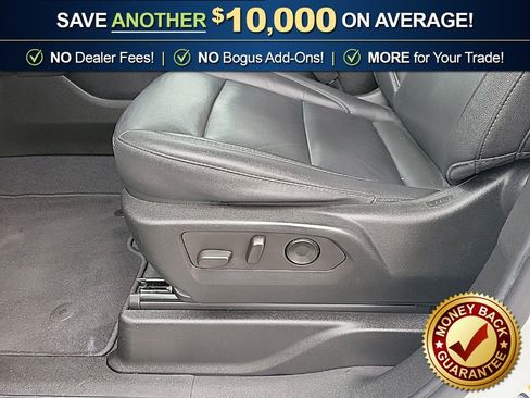 Used 2021 Chevrolet Tahoe LT image 16