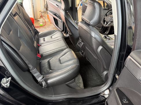 Used 2016 Ford Fusion Titanium image 15