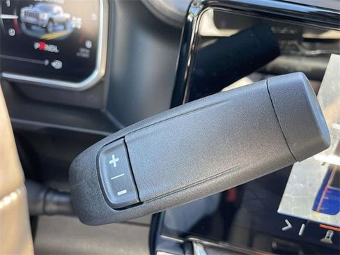 New 2026 GMC Sierra 3500 Denali w/ Denali Reserve Package image 17