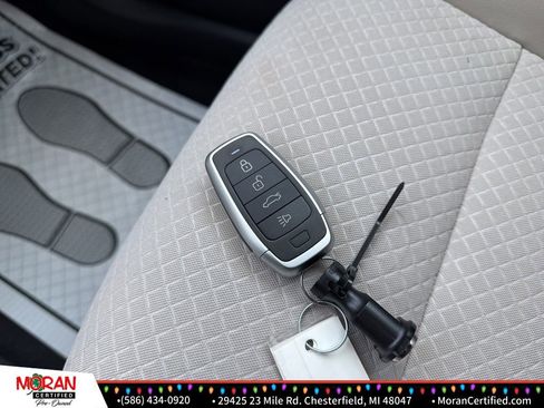 Used 2019 Buick Encore Preferred image 29