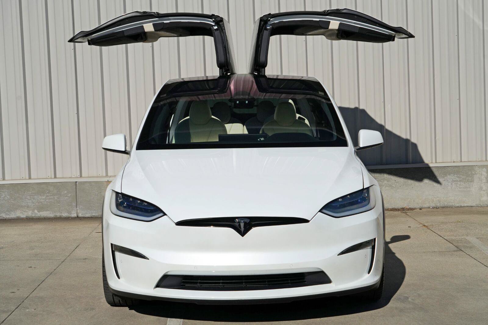 Used 2022 Tesla Model X AWD/4WD image 52