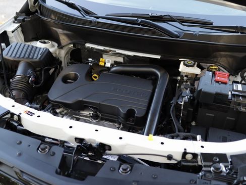 New 2026 Chevrolet Equinox LT w/ Convenience Package II image 34