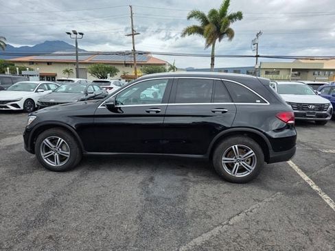 Used 2022 Mercedes-Benz GLC 300 image 4