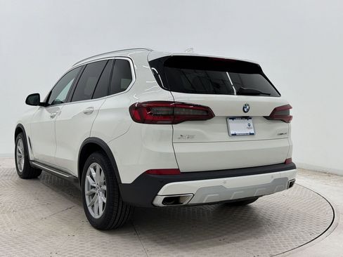 Certified 2023 BMW X5 xDrive40i w/ Executive Package AWD/4WD image 3