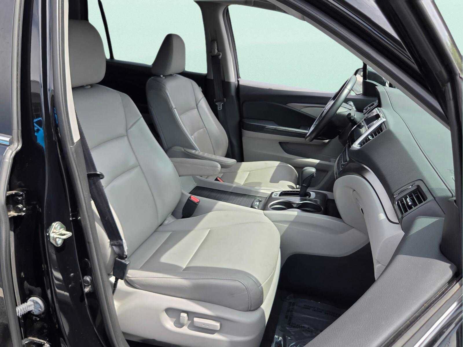 Used 2017 Honda Pilot EX-L image 19