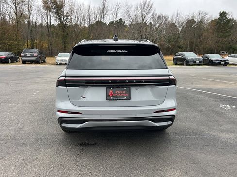 New 2026 Lincoln Nautilus Reserve w/ Jet Appearance Package image 5