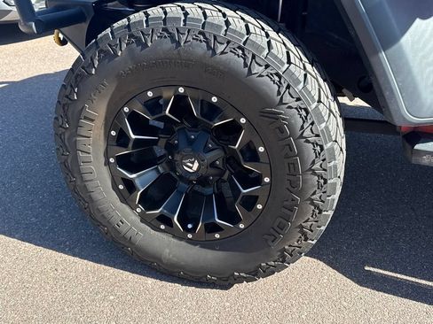 Used 2020 Jeep Wrangler Unlimited Sport S AWD/4WD image 19