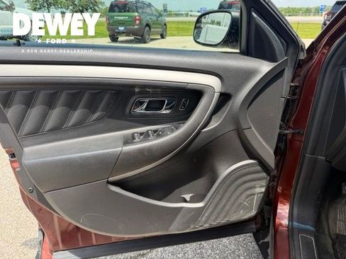 Used 2016 Ford Taurus SEL w/ Equipment Group 201A FWD image 10