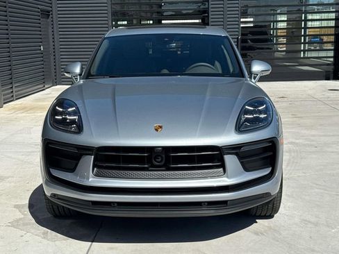 New 2026 Porsche Macan AWD/4WD image 6