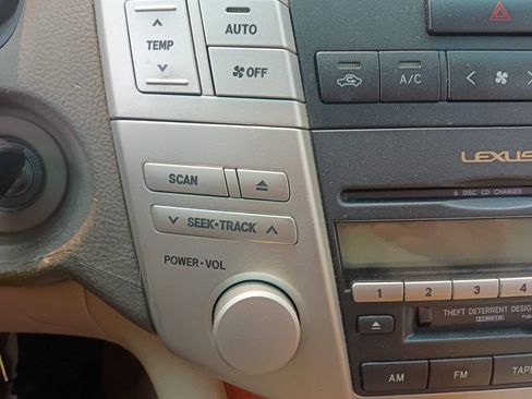 Used 2005 Lexus RX 330 FWD image 19