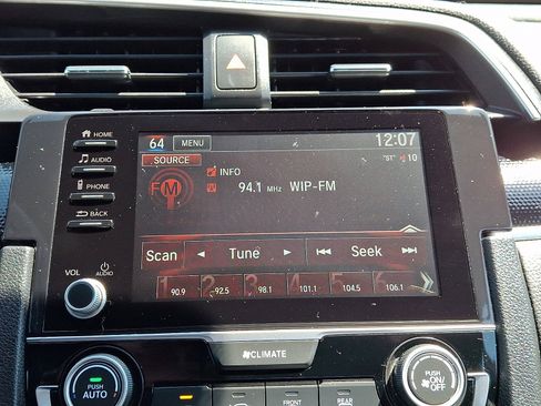Used 2021 Honda Civic Sport image 16