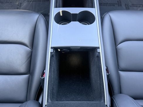 Used 2023 Tesla Model 3 Standard Range image 59