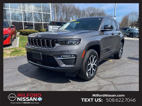 Used 2023 Jeep Grand Cherokee Limited AWD/4WD image 1