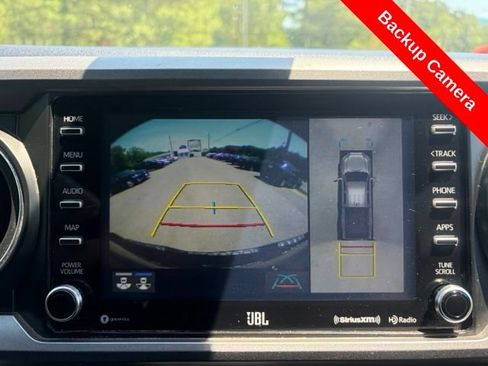 Used 2022 Toyota Tacoma TRD Sport w/ TRD Premium Sport Package AWD/4WD image 20