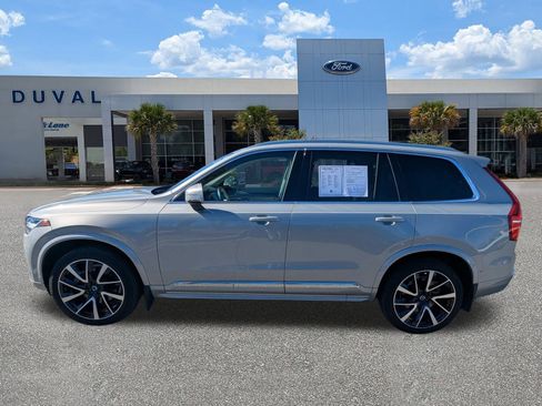 Used 2023 Volvo XC90 B5 Plus image 7