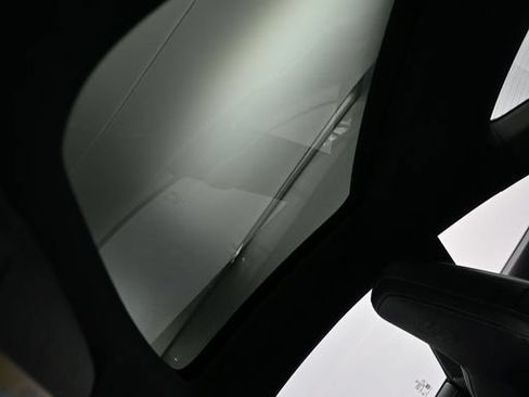 Certified 2025 Porsche 911 Carrera S RWD image 24