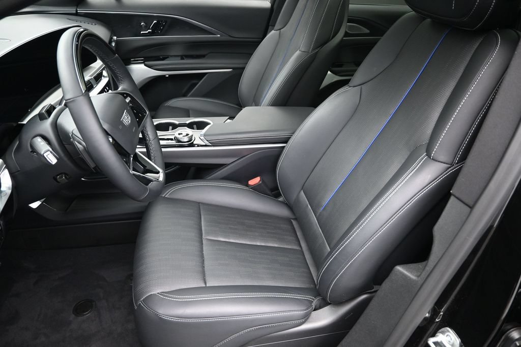Certified 2025 Cadillac Lyriq Sport AWD/4WD image 11