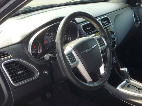 Used 2013 Chrysler 200 Limited w/ Sun/Sound Group FWD image 12