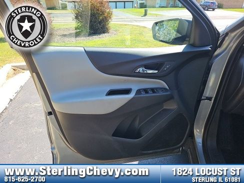 Used 2023 Chevrolet Equinox LS image 21