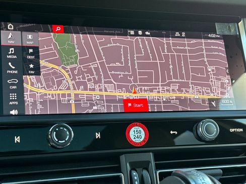 Used 2024 Porsche Macan S image 23