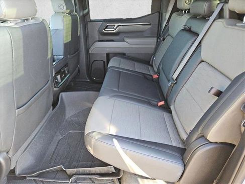 Used 2025 Chevrolet Silverado 1500 ZR2 w/ Technology Package image 19