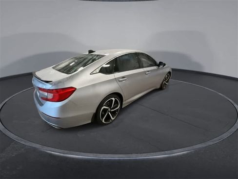 Used 2022 Honda Accord Sport image 8