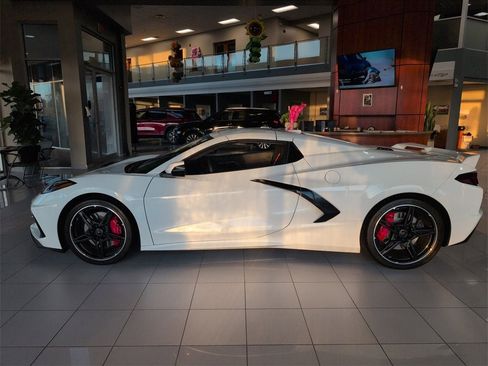 Certified 2023 Chevrolet Corvette Stingray Premium Conv w/ Z51 Performance Package image 3