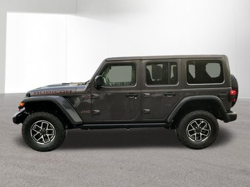 Used 2025 Jeep Wrangler Unlimited Rubicon w/ Convenience Group AWD/4WD image 6