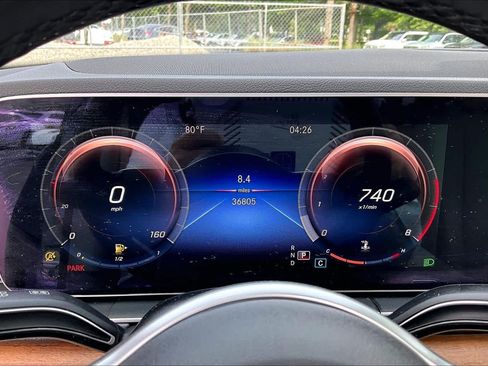 Used 2022 Mercedes-Benz GLE 350 4MATIC w/ Premium Package image 26