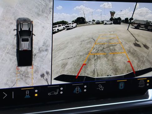 Certified 2024 Chevrolet Silverado 2500 High Country w/ Technology Package image 17