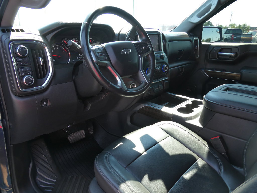 Used 2020 Chevrolet Silverado 1500 LT Trail Boss AWD/4WD image 22