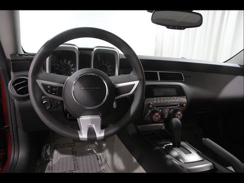Used 2010 Chevrolet Camaro LT w/ RS Package RWD image 6