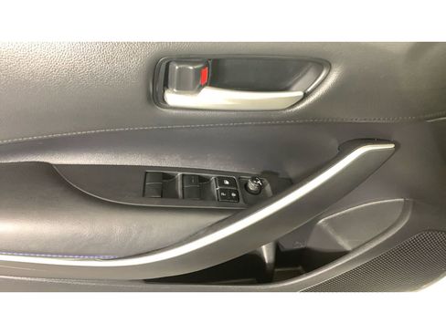 Used 2020 Toyota Corolla SE image 14