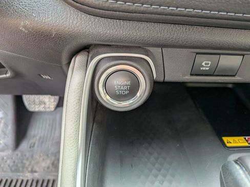 Used 2025 Toyota Grand Highlander XLE image 22