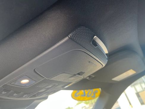 Used 2023 Lincoln Navigator Reserve image 32