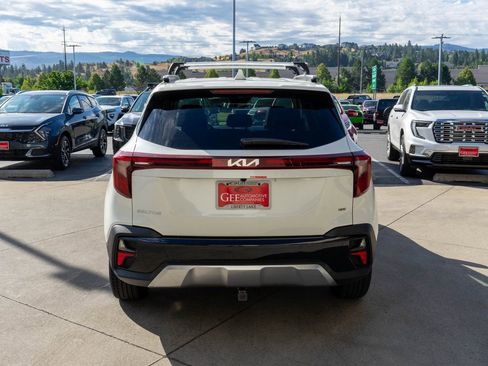 New 2026 Kia Seltos EX w/ EX Sunroof Package image 6