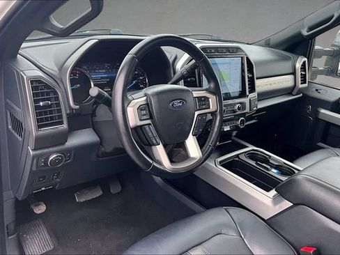 Used 2022 Ford F350 Platinum AWD/4WD image 10