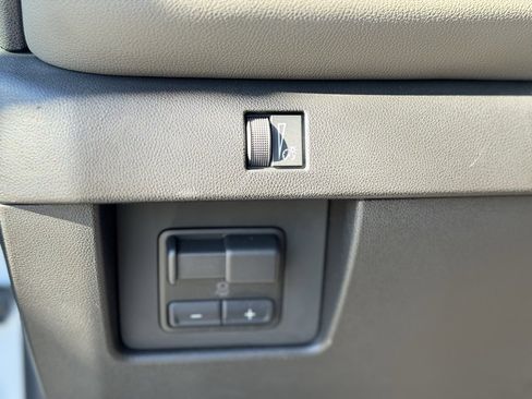 Used 2024 Chevrolet Colorado ZR2 w/ Technology Package image 20