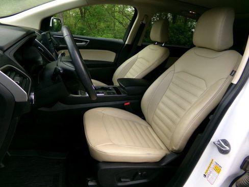 Used 2023 Ford Edge SEL w/ Convenience Package AWD/4WD image 13
