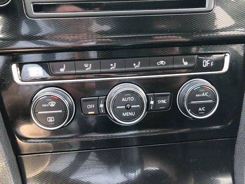 Used 2015 Volkswagen GTI Autobahn w/ Lighting Package (SEL) image 22